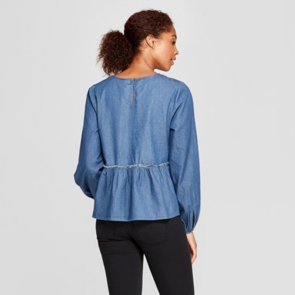 New UNIVERSAL THREAD Chambray Peplum Blouse NWT A8 - Picture 3 of 8